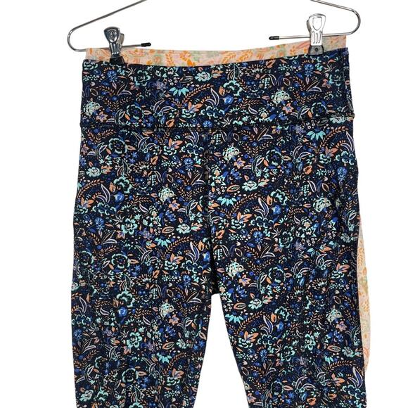 Free People Movement Navy Floral Leggings Medium - Picture 7 of 12